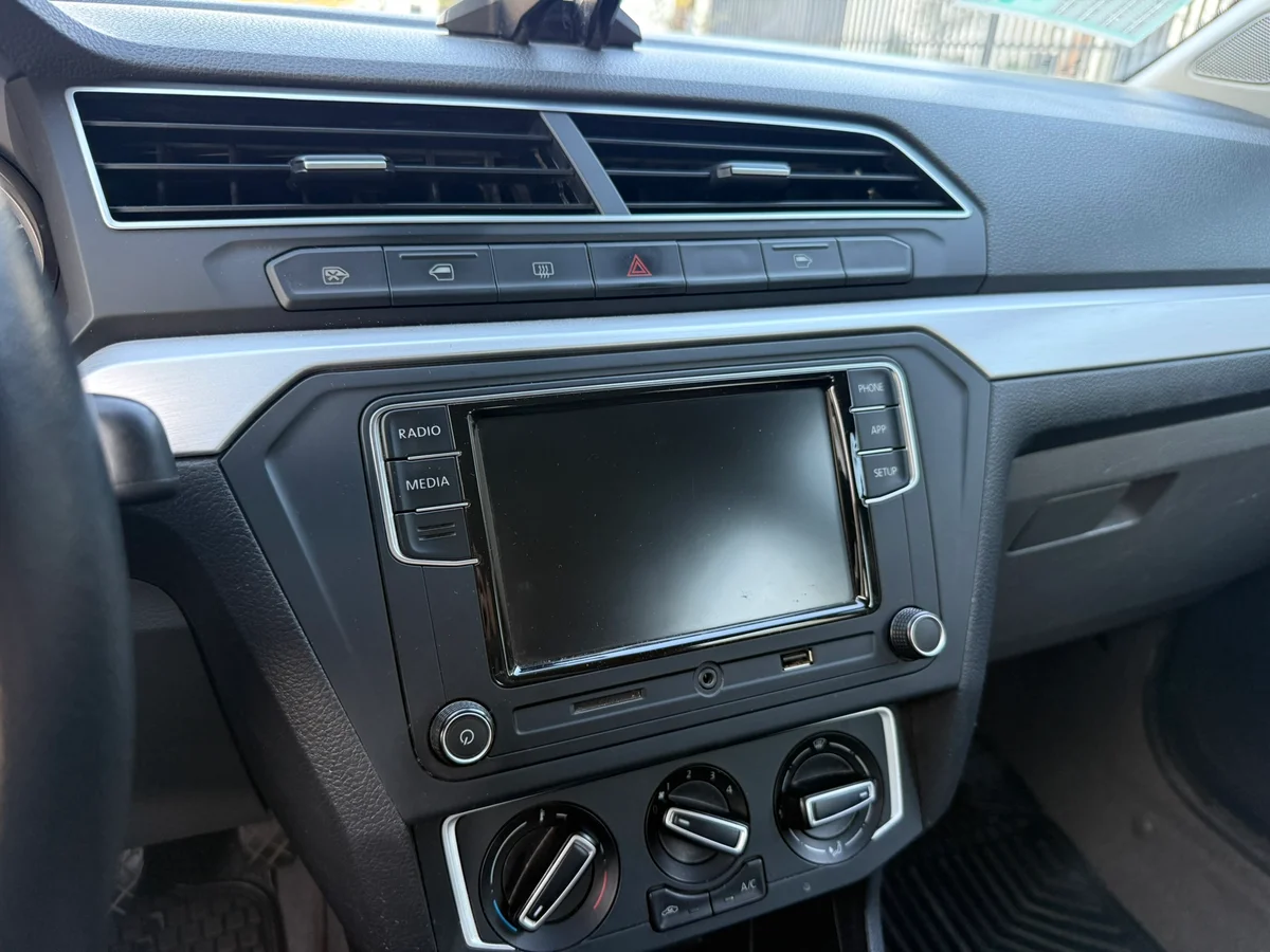 VOLKSWAGEN GOL HIGHLINE 1.6 AUT 4X2 AT 5P 2021 - Miniatura 16