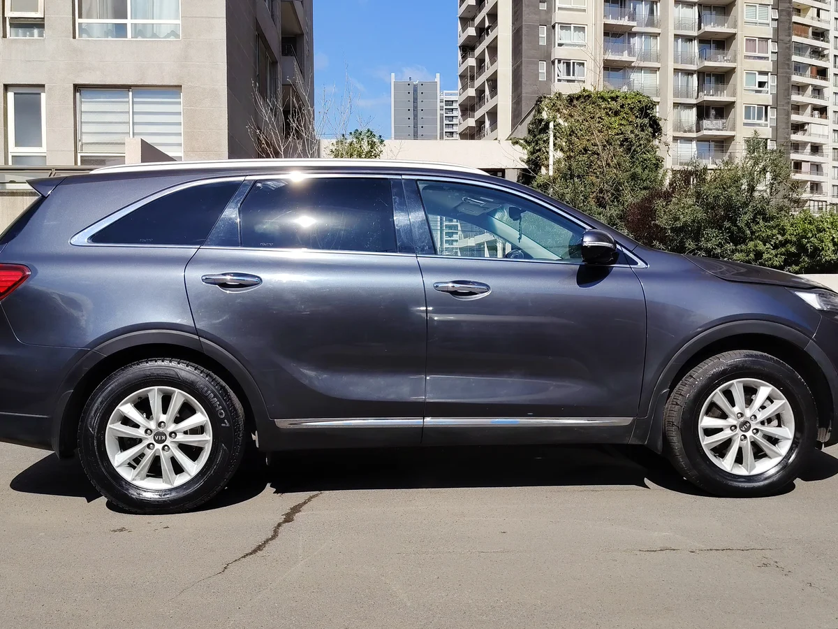 KIA Sorento 2.2 EX DIESEL 2WD 6MT 7P 2020