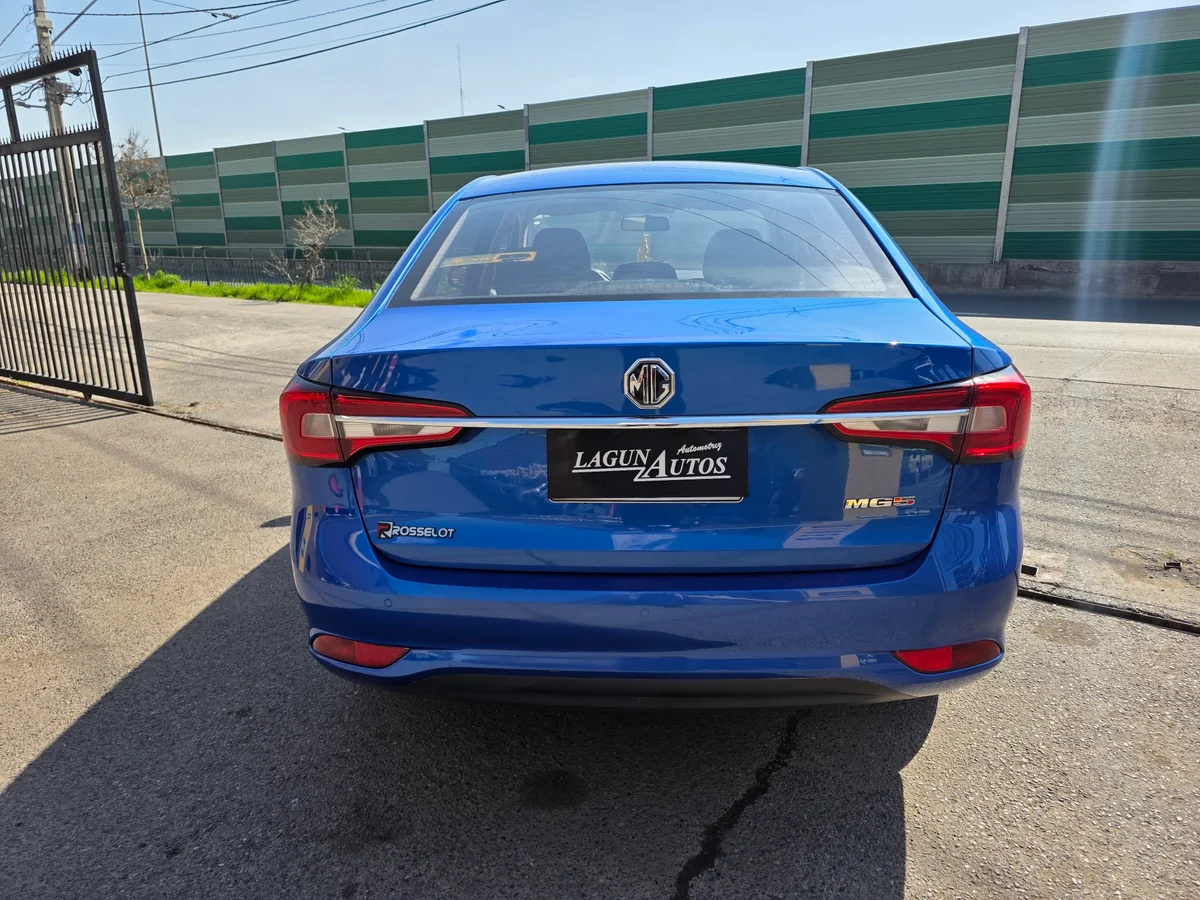MG NEW MG 5 1.5 STD MT 2022 - Miniatura 7