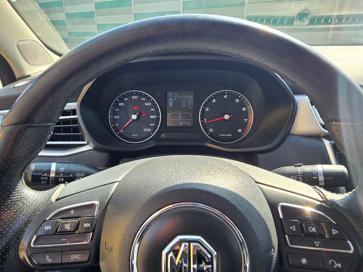 MG NEW MG 5 1.5 STD MT 2022 - Miniatura 10