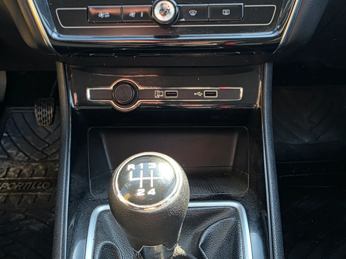 MG NEW MG 5 1.5 STD MT 2022 - Miniatura 16
