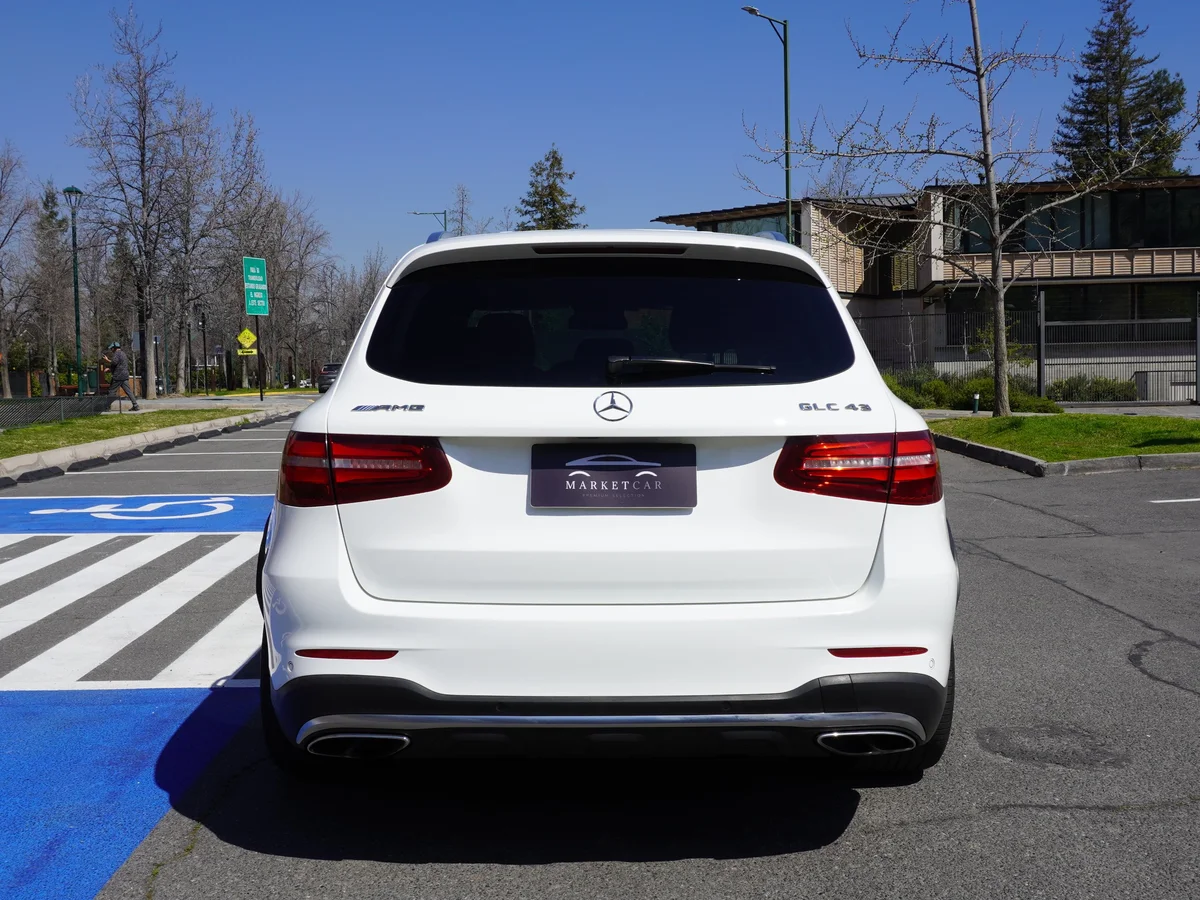 Mercedes Benz GLC 43 Amg 3.0 AT 4Matic año 2018 miniatura 6