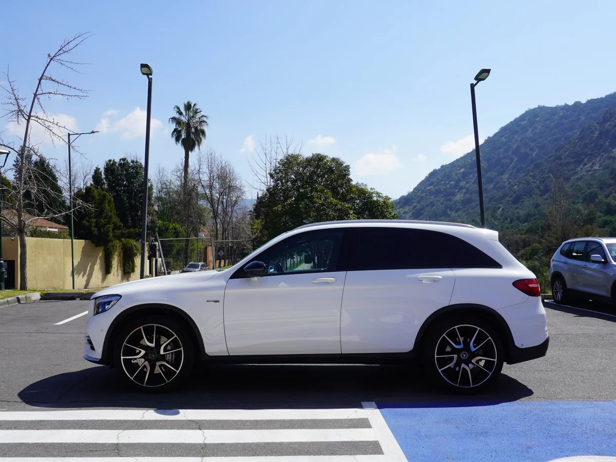 Mercedes Benz GLC 43 Amg 3.0 AT 4Matic año 2018 miniatura 8