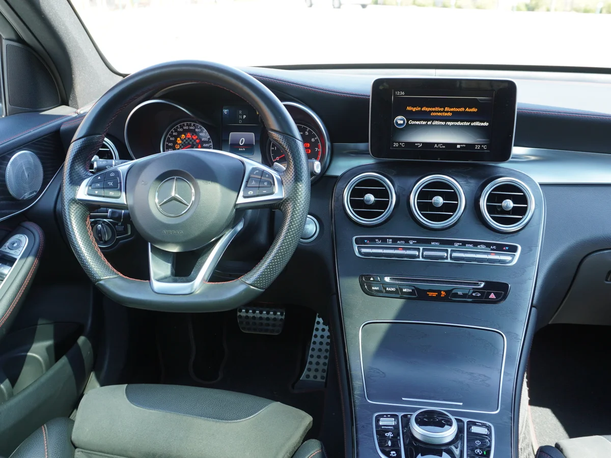 Mercedes Benz GLC 43 Amg 3.0 AT 4Matic año 2018 miniatura 26