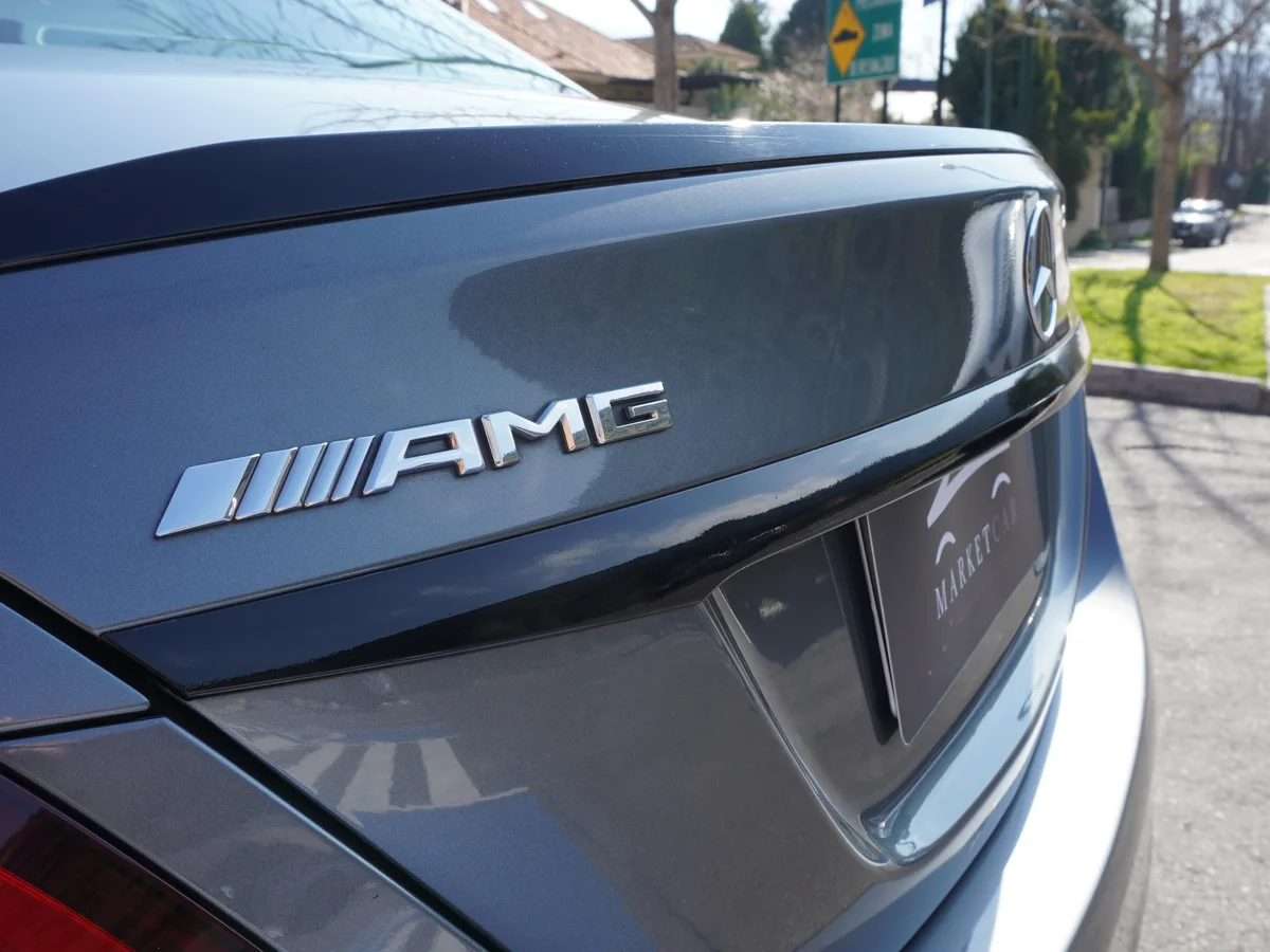 Mercedes Benz C63 AMG 4.0 Twin Turbo miniatura 20