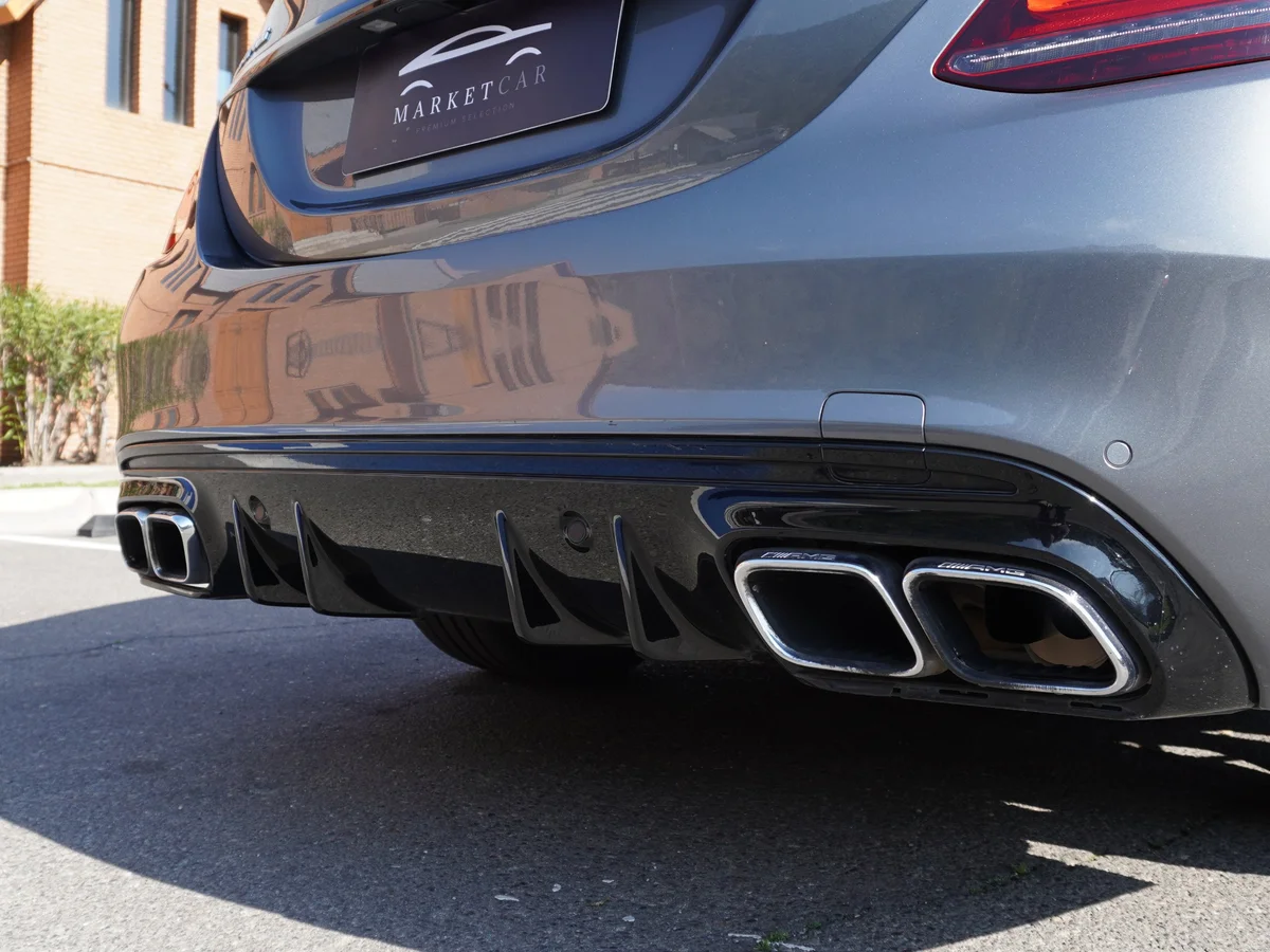 Mercedes Benz C63 AMG 4.0 Twin Turbo miniatura 21