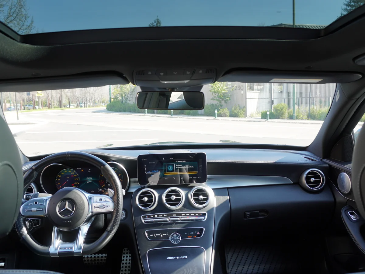 Mercedes Benz C63 AMG 4.0 Twin Turbo miniatura 24