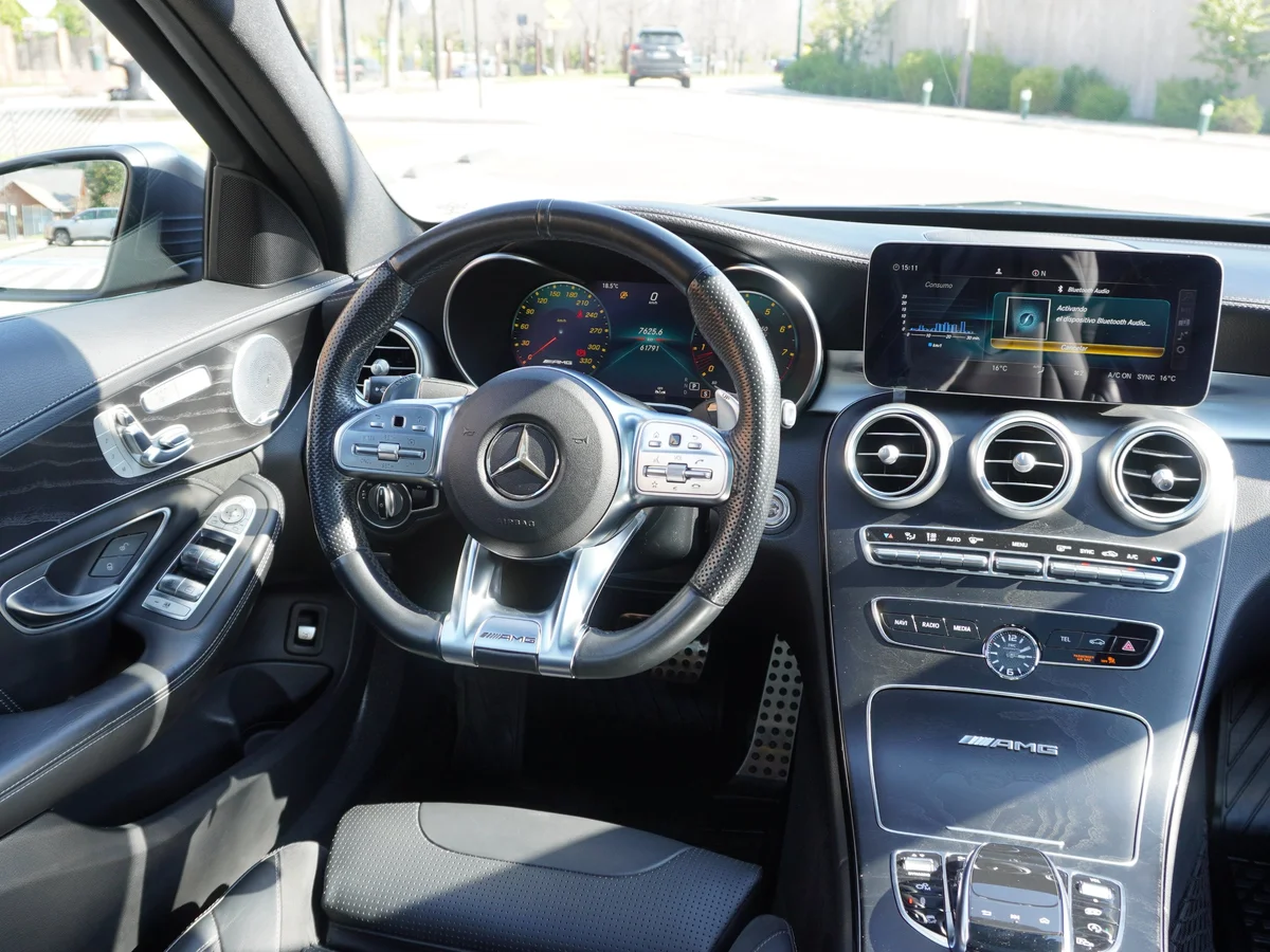 Mercedes Benz C63 AMG 4.0 Twin Turbo miniatura 25