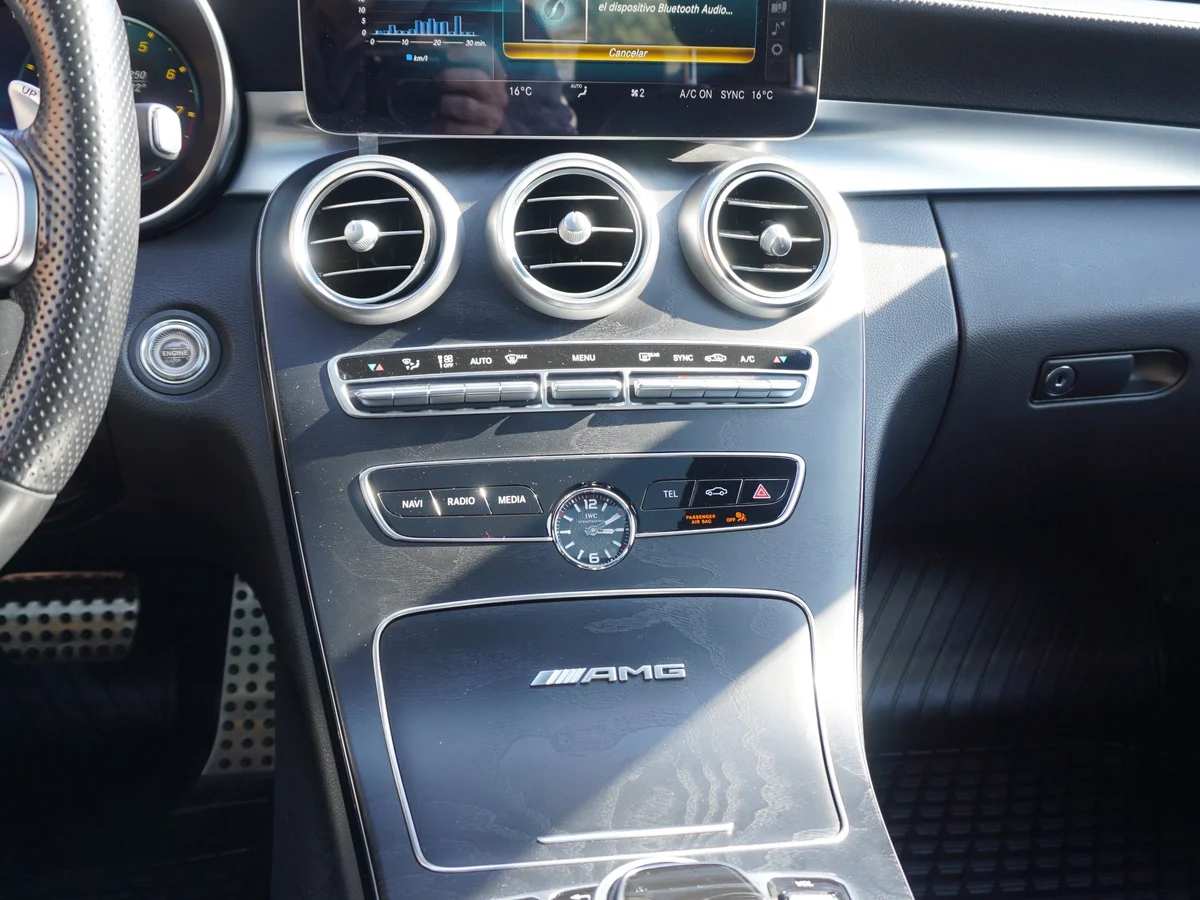 Mercedes Benz C63 AMG 4.0 Twin Turbo miniatura 29