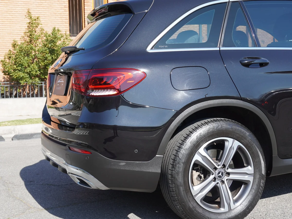 Mercedes Benz GLC 200 miniatura 13