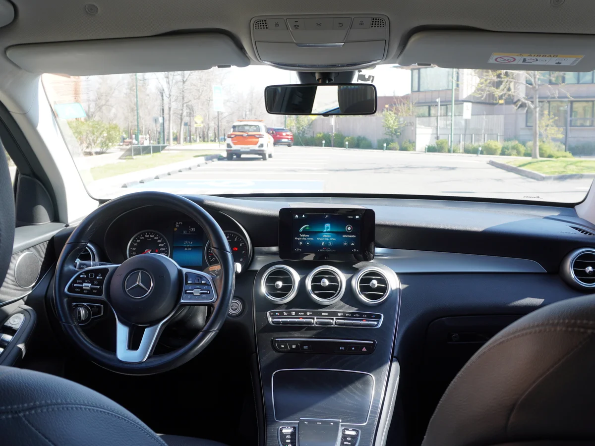 Mercedes Benz GLC 200 miniatura 22