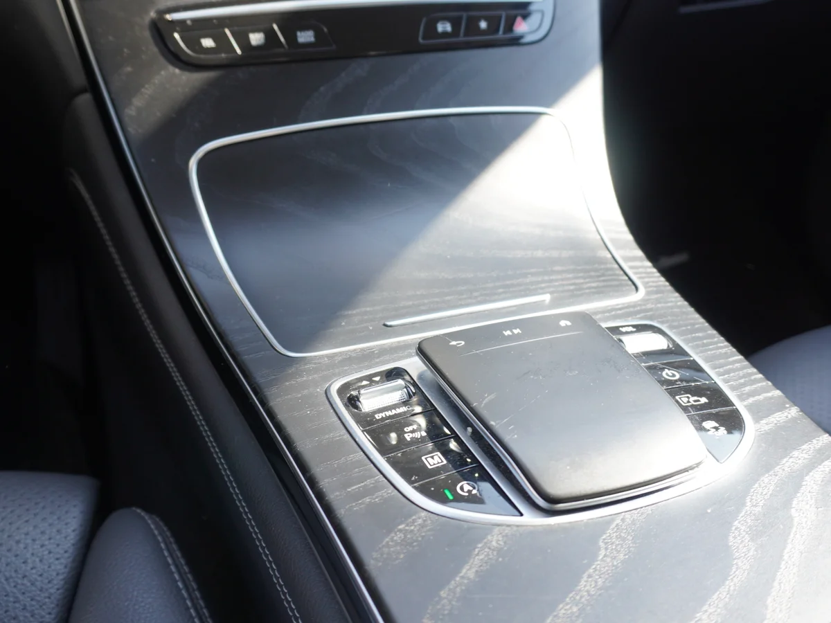 Mercedes Benz GLC 200 miniatura 29
