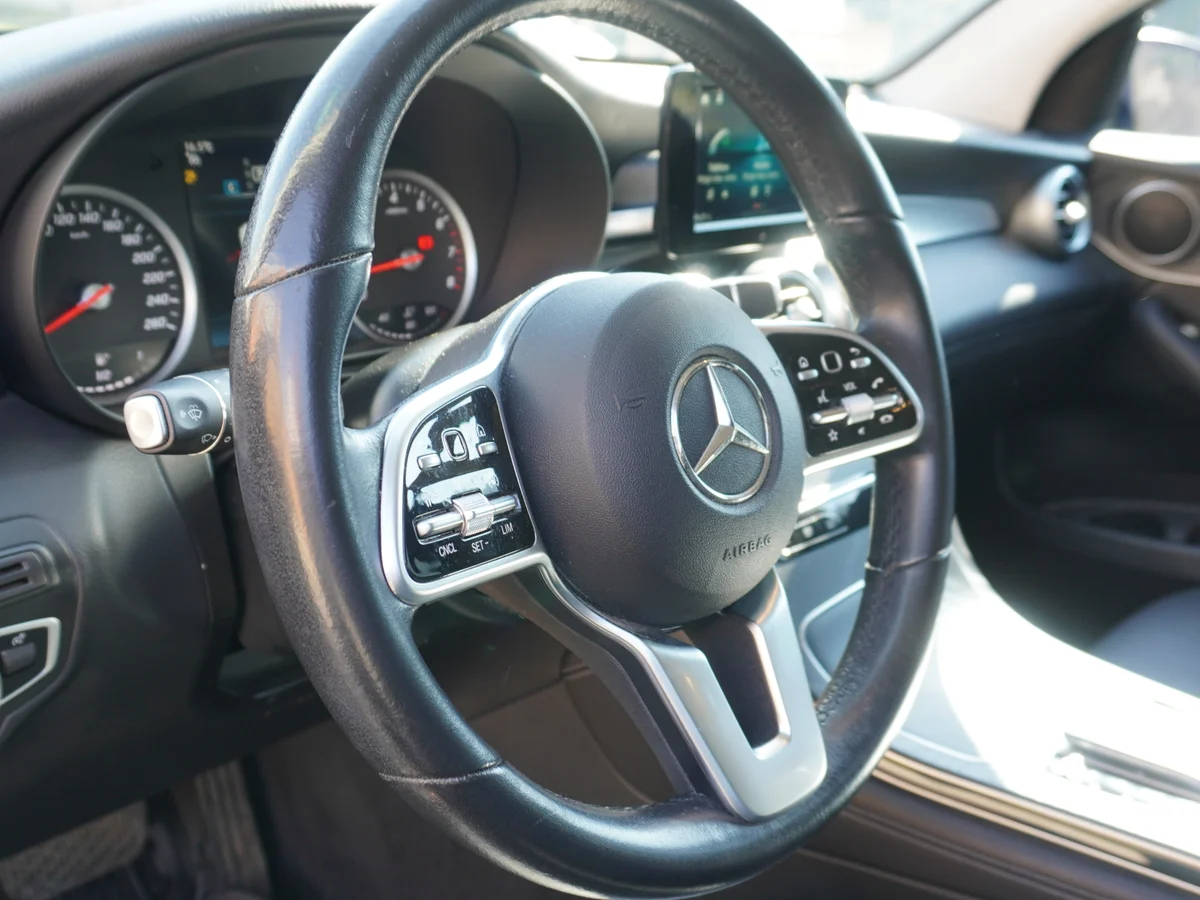 Mercedes Benz GLC 200 miniatura 31