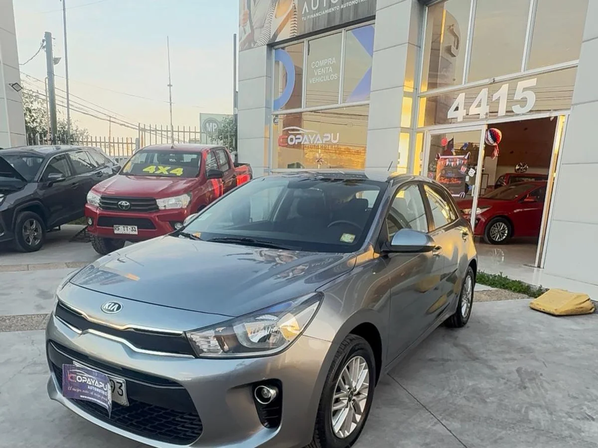 KIA RIO 5 MT 1.6 2021 - Miniatura 3