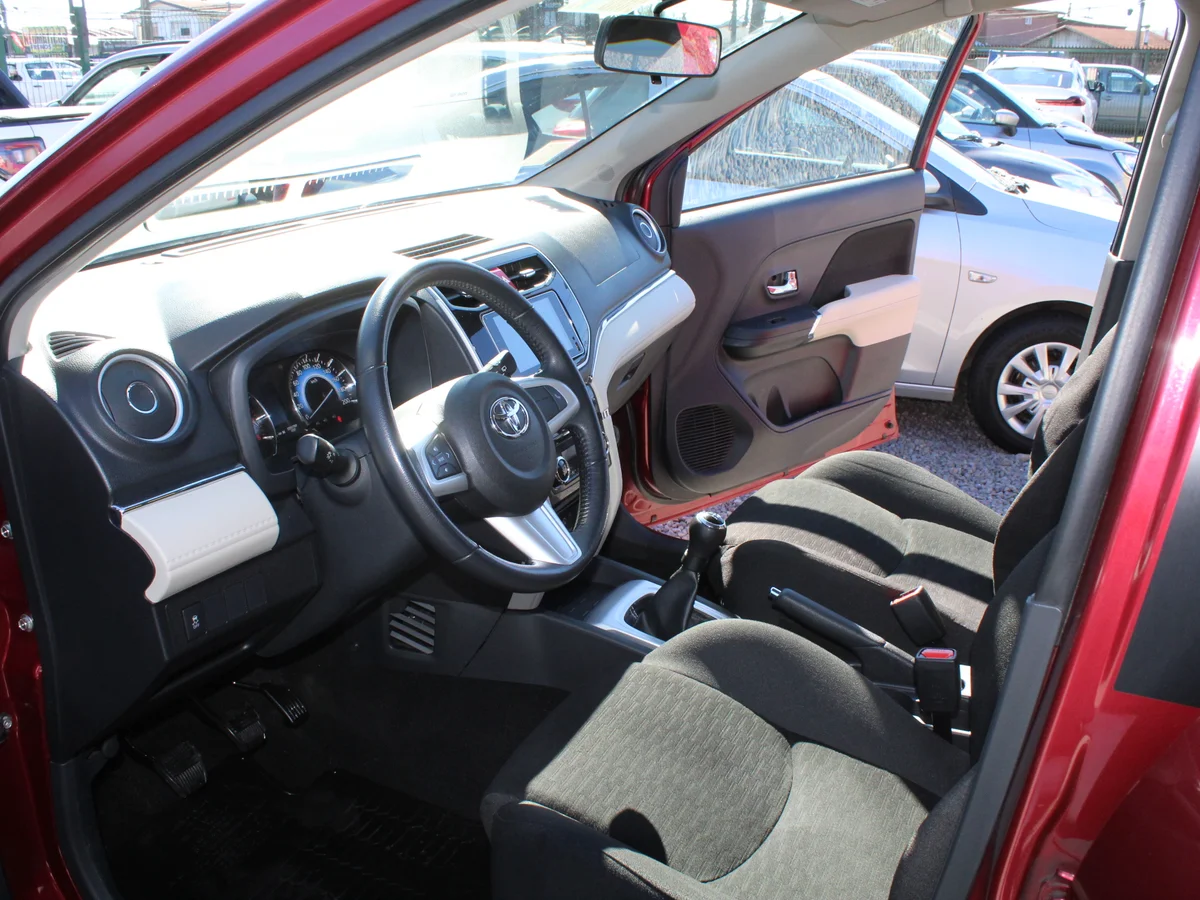 TOYOTA RUSH XEI 1.5 2022 - Miniatura 12