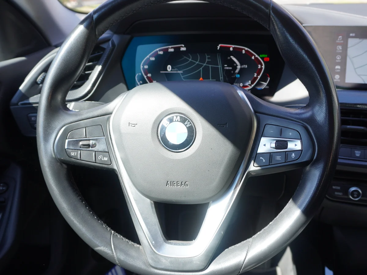 BMW 218 Grand Coupe miniatura 22
