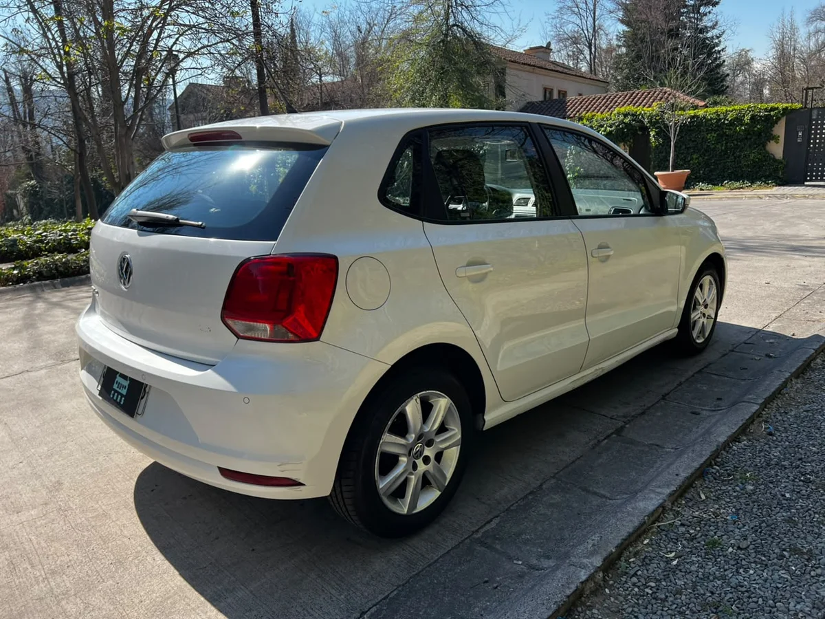 VOLKSWAGEN POLO HB 1.6L AT HIGHLINE 4X2 5P AÑO 2017 - Miniatura 10