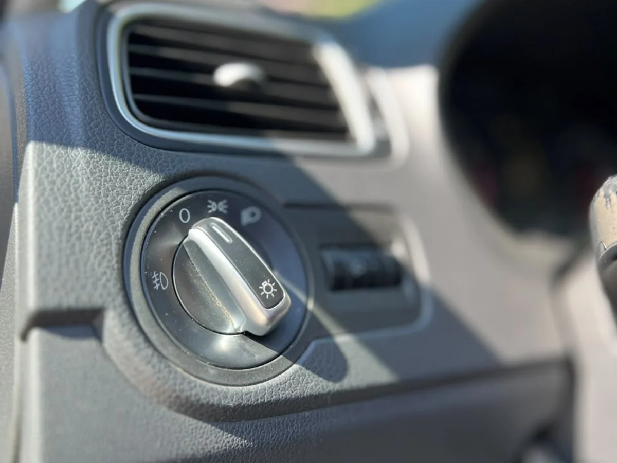 VOLKSWAGEN POLO HB 1.6L AT HIGHLINE 4X2 5P AÑO 2017 - Miniatura 22