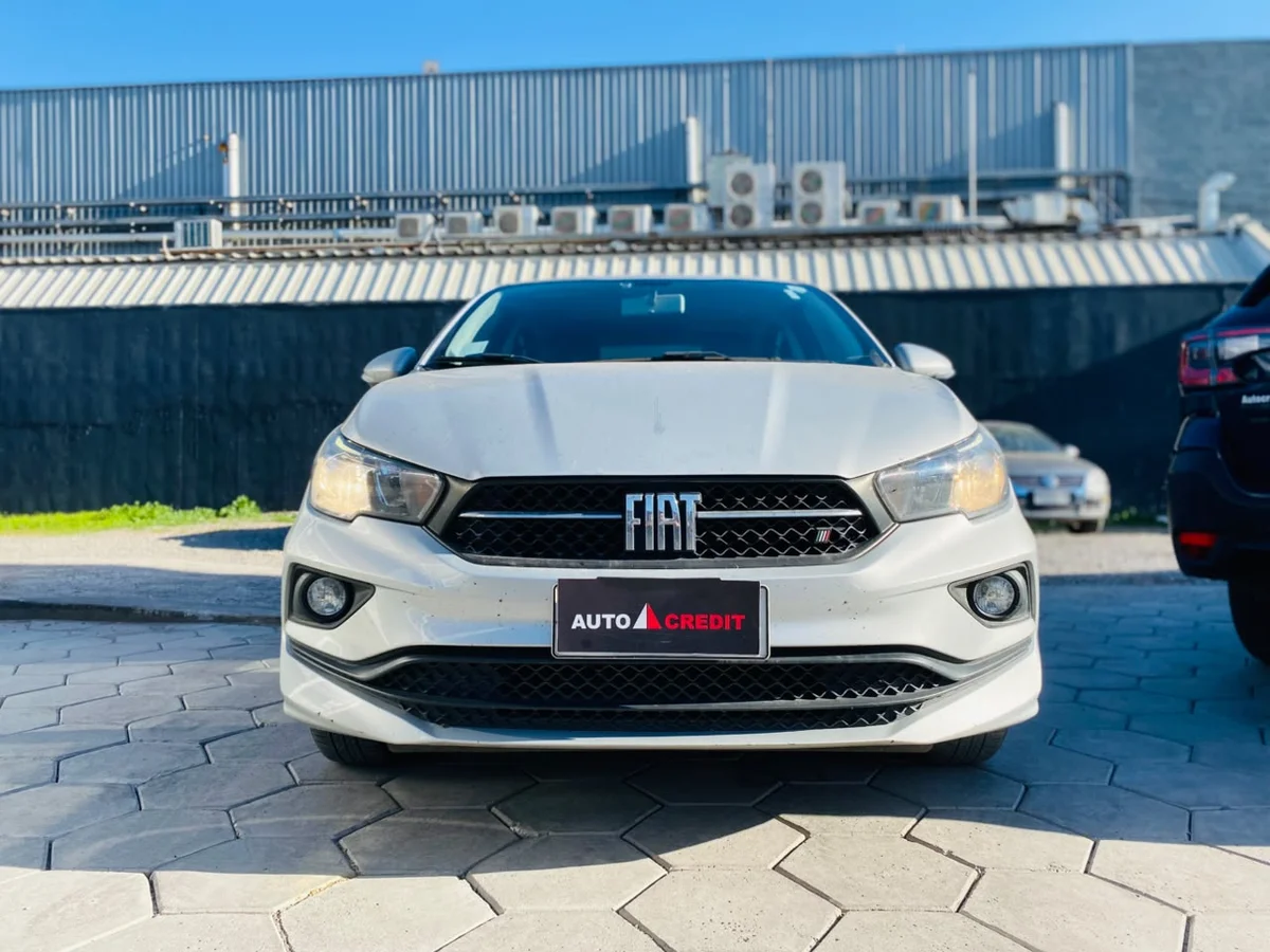 FIAT CRONOS DRIVE 1.8 AUTOMATICA 2023