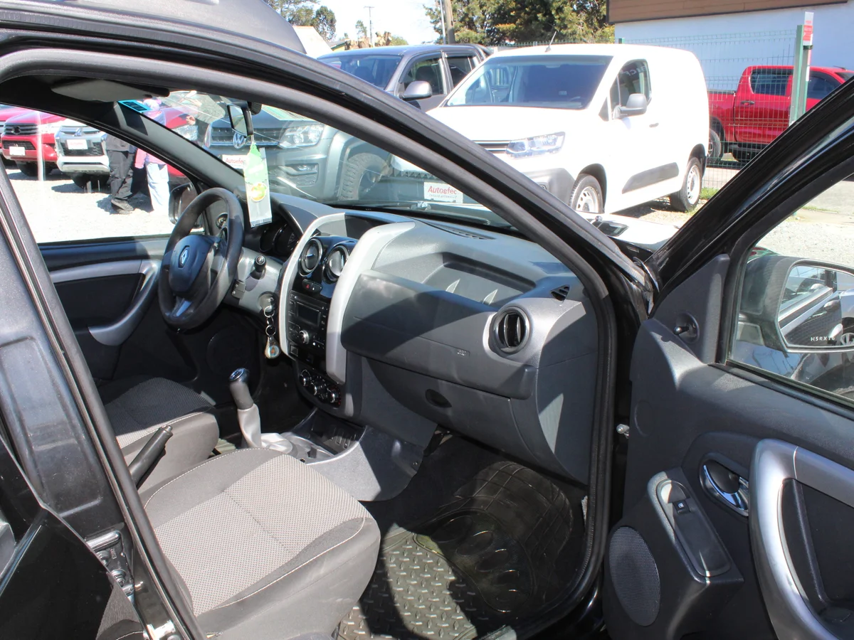 RENAULT Duster EXPRESSION 1.6 2016