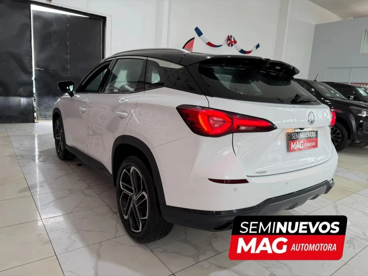 MG ONE 1.5 DLX AT 2024