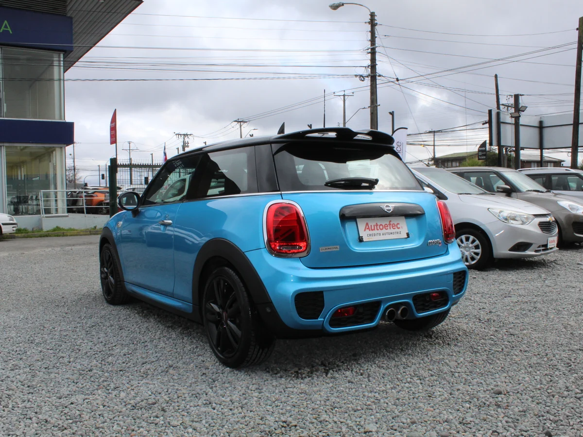 MINI Cooper S 2.0 2019 - Miniatura 9