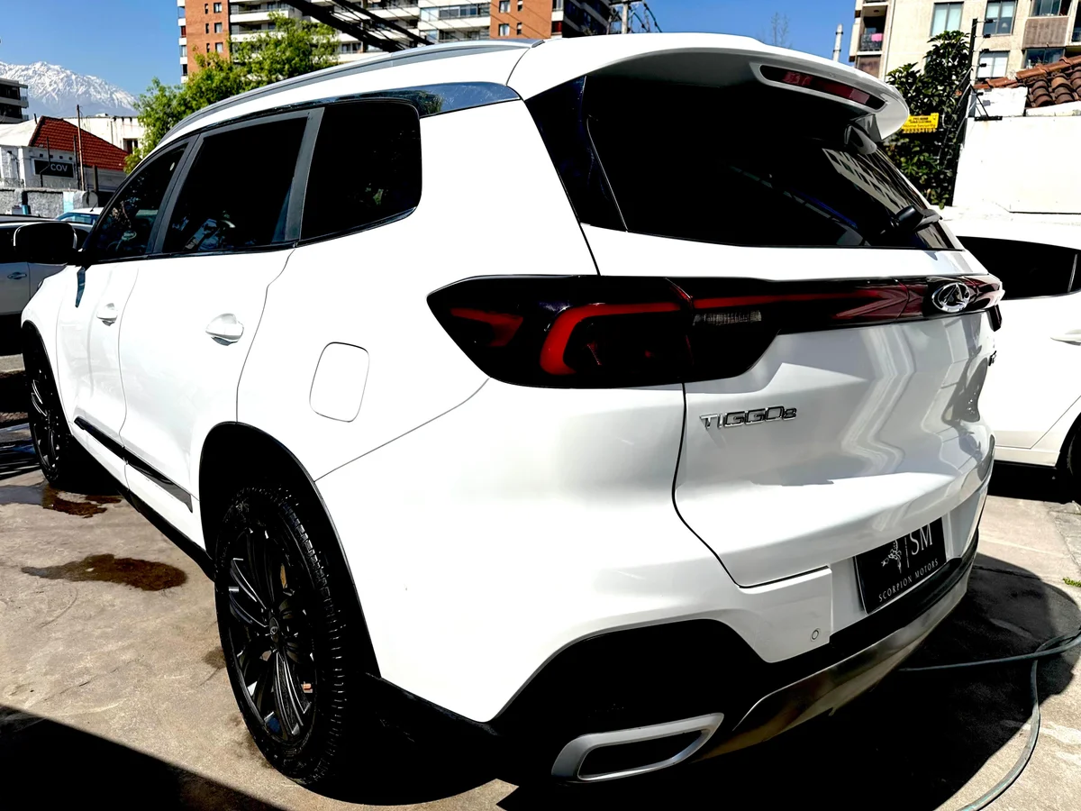 Chery Tiggo 8 — foto 12 de 12