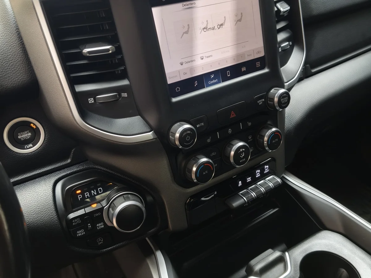 RAM Ram 1500 3.9 BIGHORN 2023 - Miniatura 12