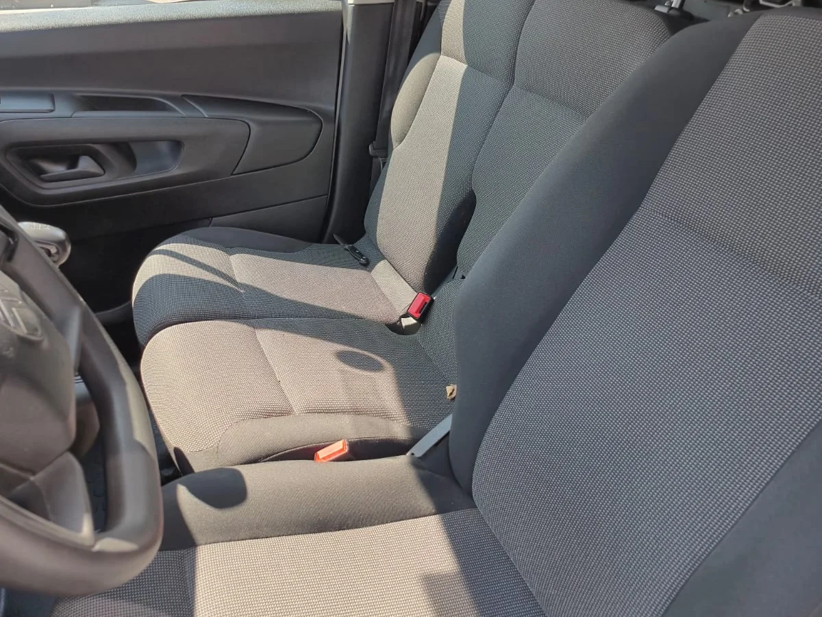 CITROËN BERLINGO 1.5 BLUEHDI 2025 - Miniatura 10