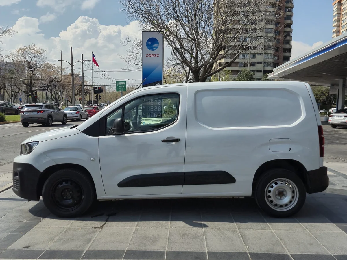 PEUGEOT Partner L1 BLUE HDI 100 1.5 2023