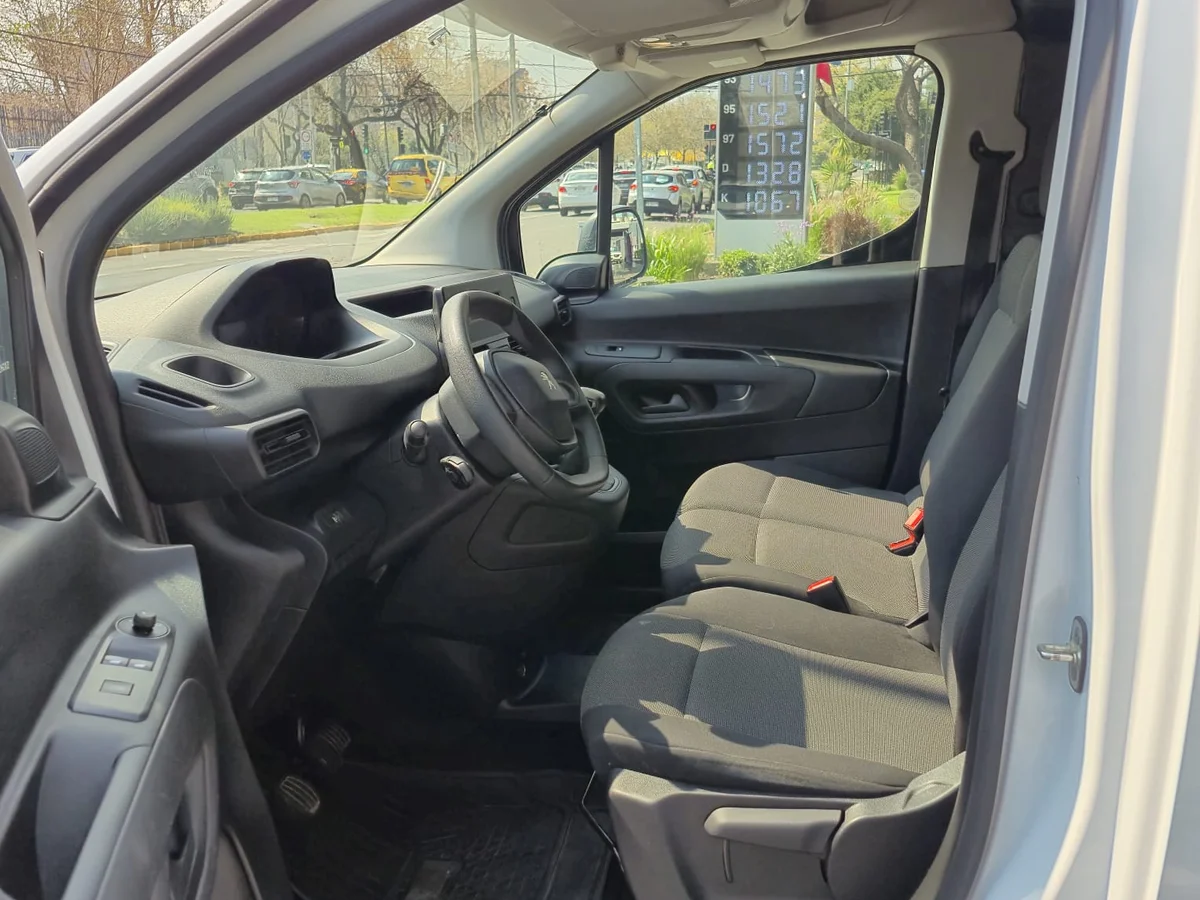 PEUGEOT Partner L1 BLUE HDI 100 1.5 2023 - Miniatura 9