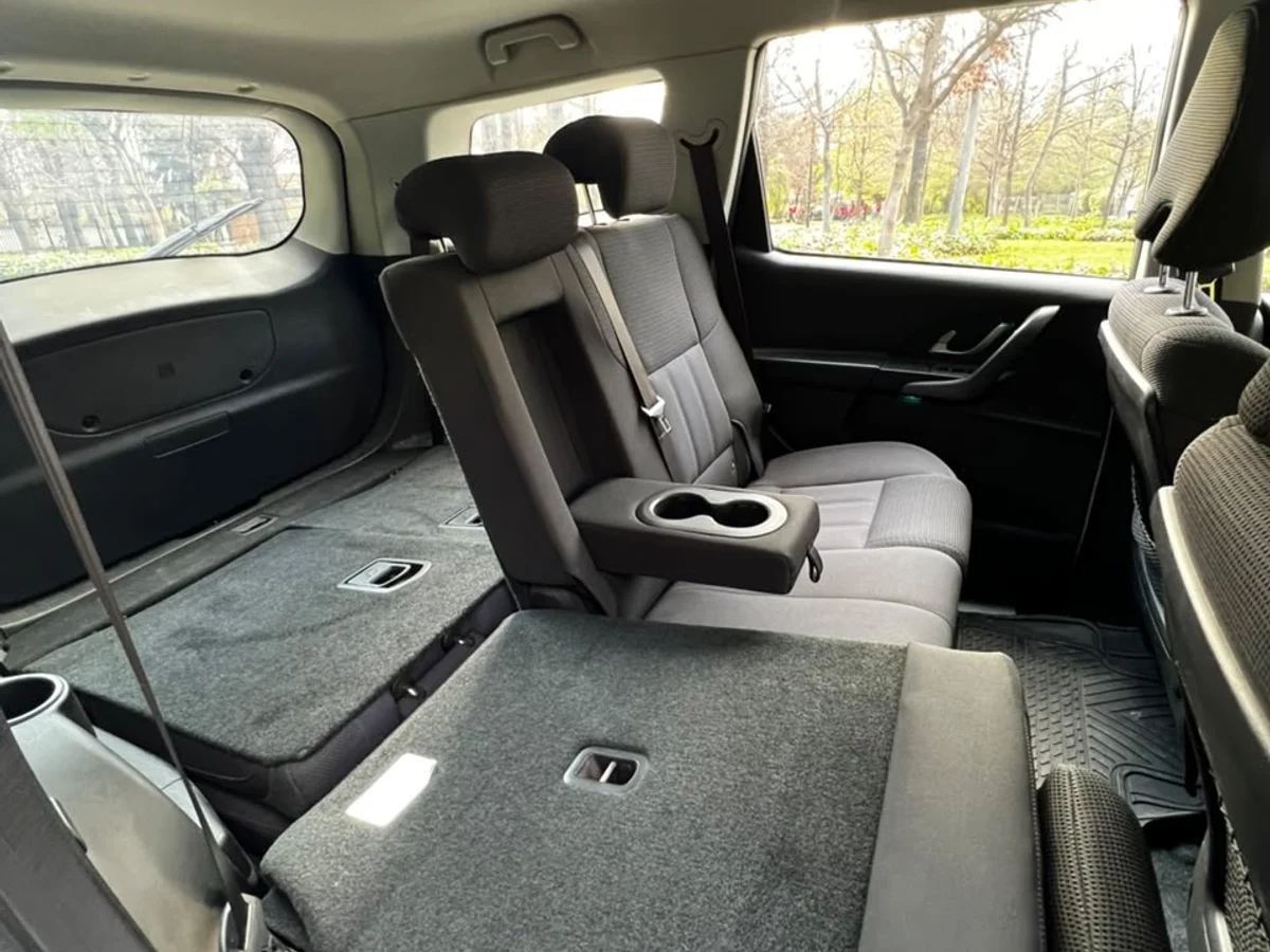 MAHINDRA XUV 500 2.2L BENCINA 4X2 AUT AÑO 2019 - Miniatura 24