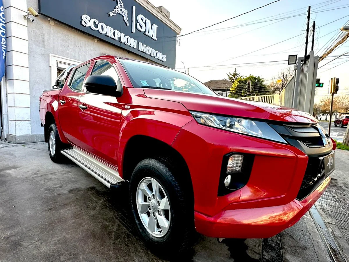 Mitsubishi L200 Work Cr Wf — foto 4 de 15