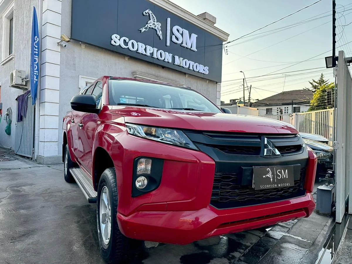 Mitsubishi L200 Work Cr Wf — foto 5 de 15