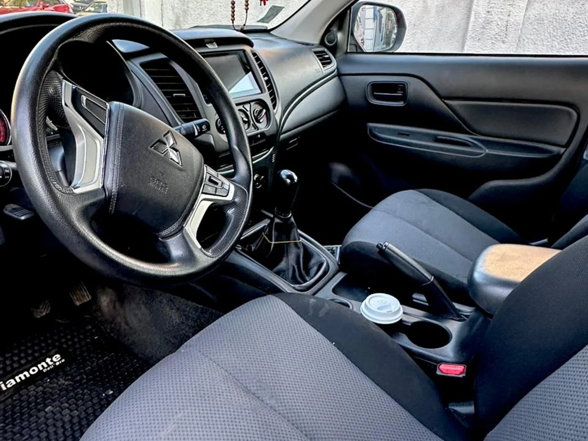 Mitsubishi L200 Work Cr Wf — foto 6 de 15