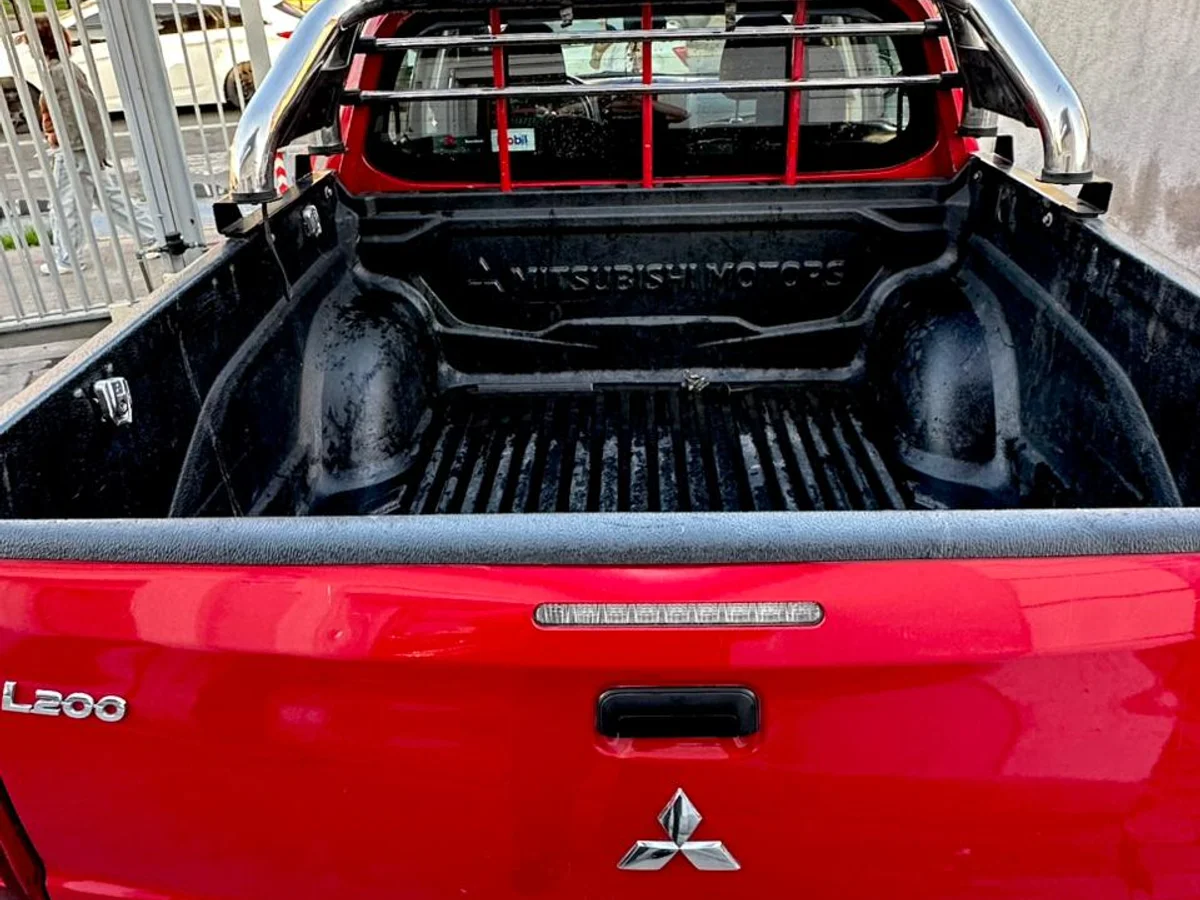 Mitsubishi L200 Work Cr Wf — foto 11 de 15