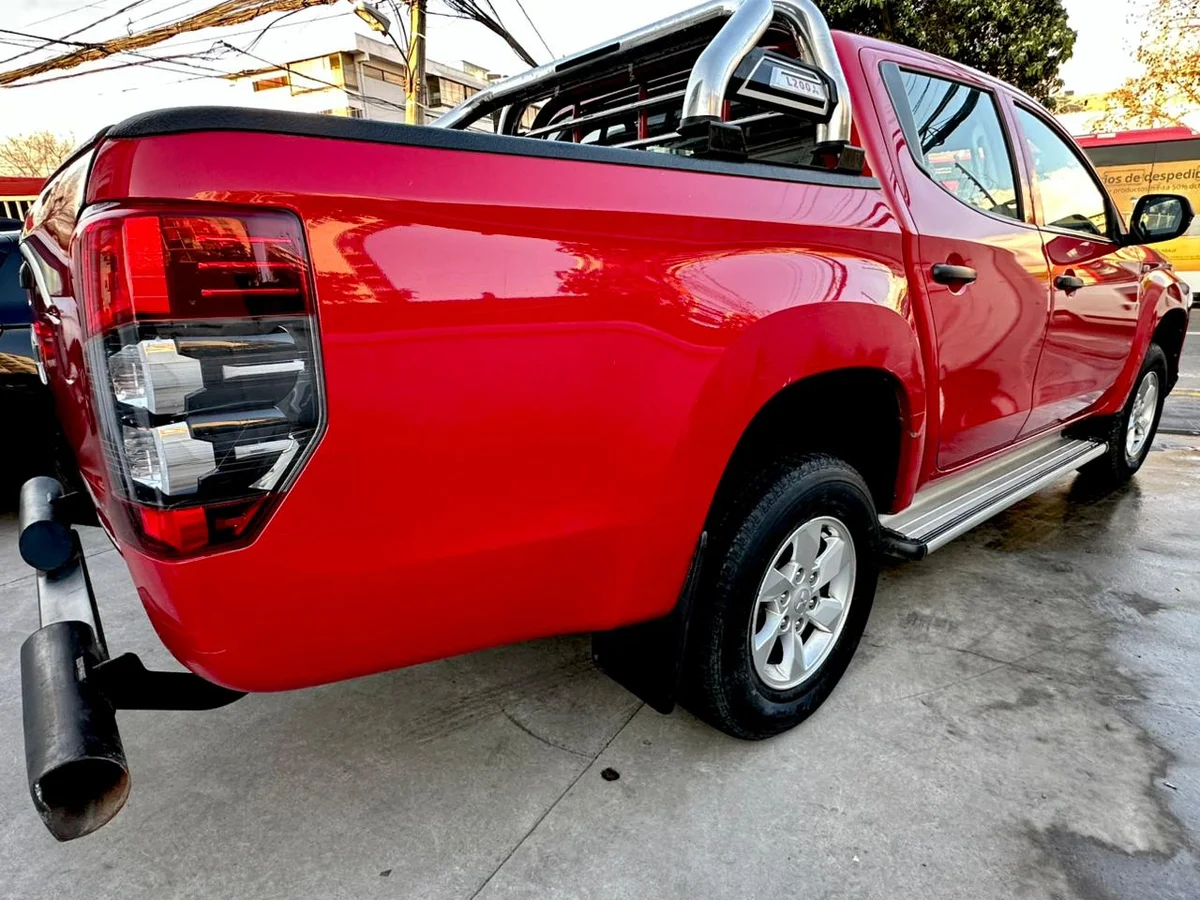 Mitsubishi L200 Work Cr Wf — foto 13 de 15