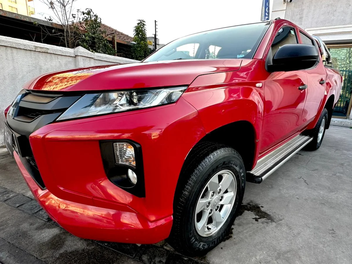 Mitsubishi L200 Work Cr Wf — foto 15 de 15