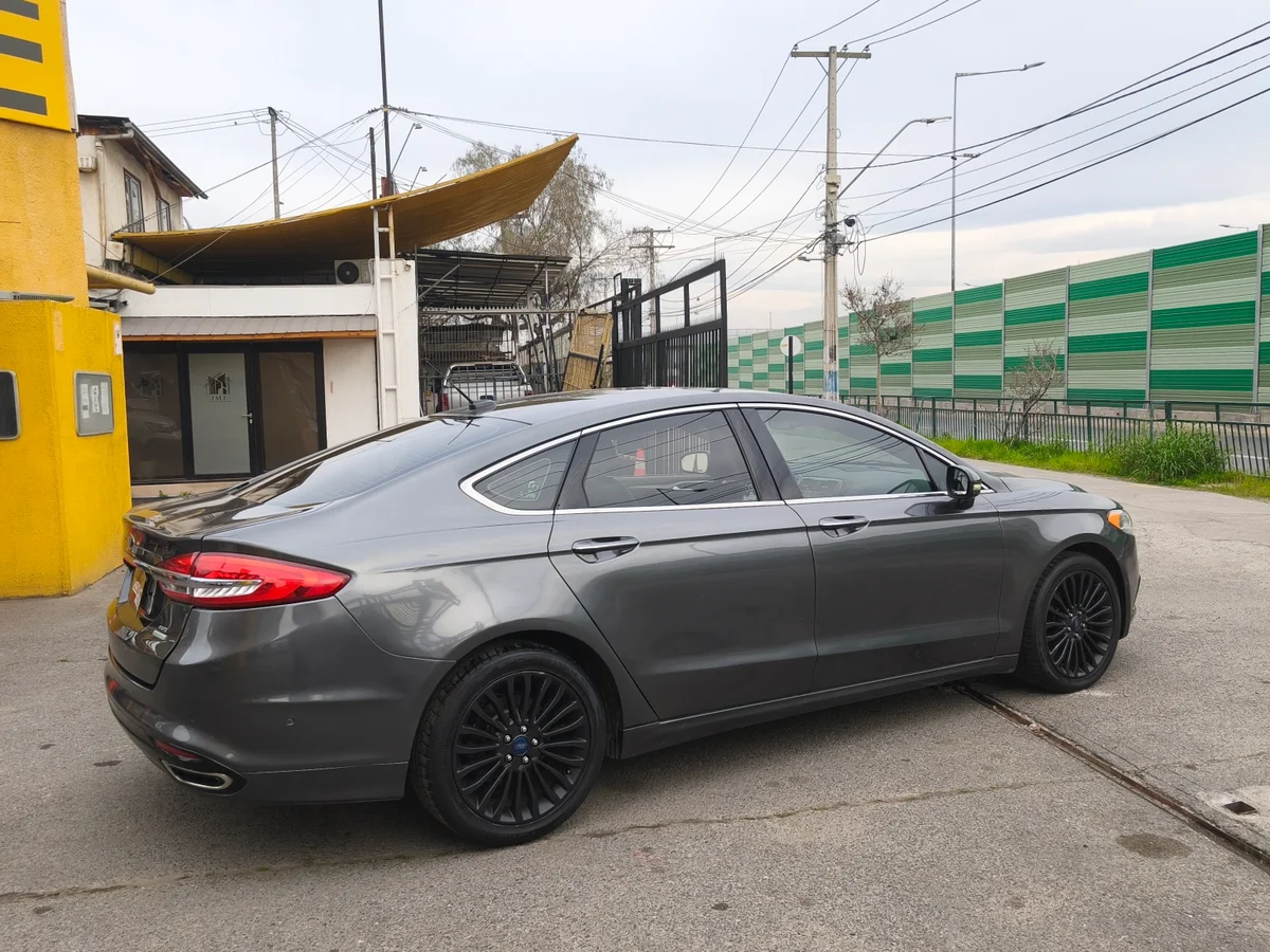 FORD FUSION 2.0 ECOBOOST AUTOMATICA 2018 - Miniatura 7