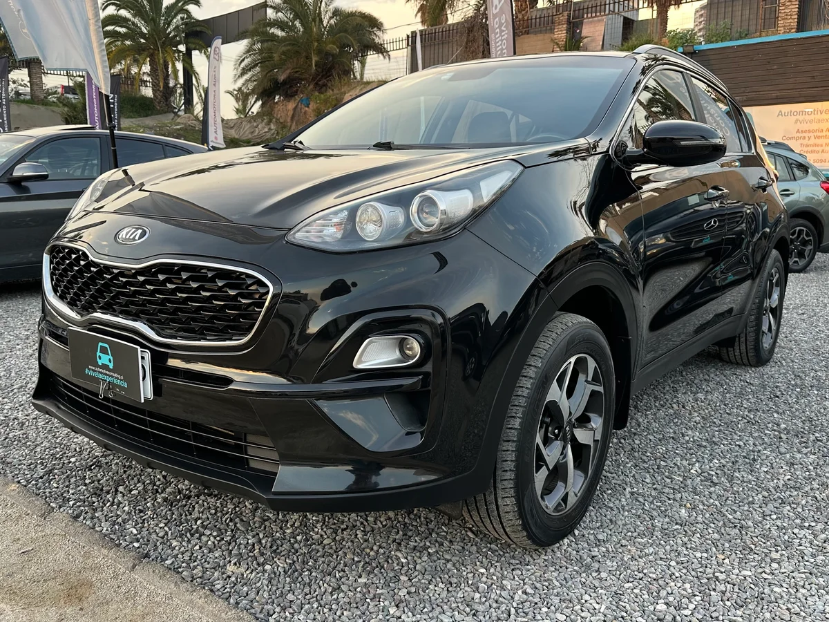 KIA Sportage LX 2WD MT 6MT 2.0 2021 - Miniatura 3