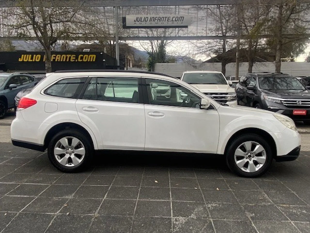 SUBARU OUTBACK 2.5 AWD 2010 - Miniatura 7
