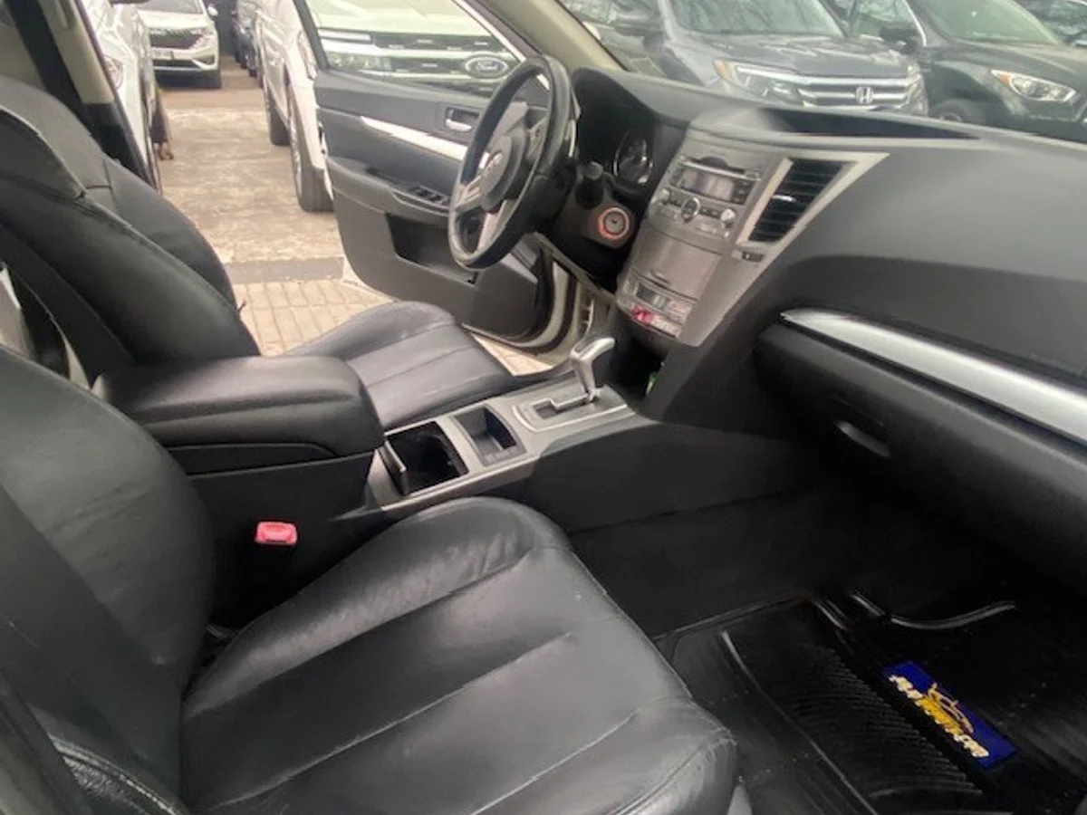 SUBARU OUTBACK 2.5 AWD 2010 - Miniatura 16