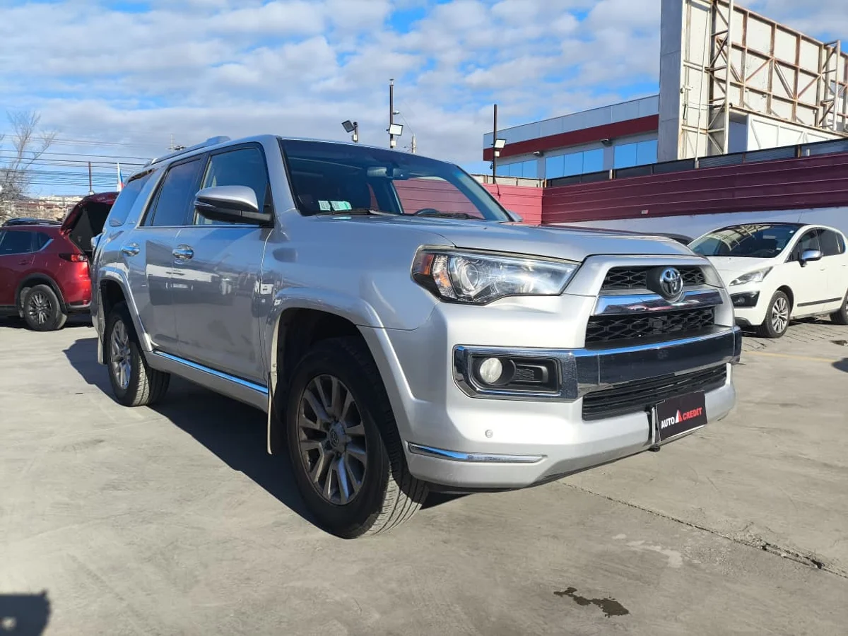 TOYOTA 4RUNNER LIMITED 4X4 4.0 2017