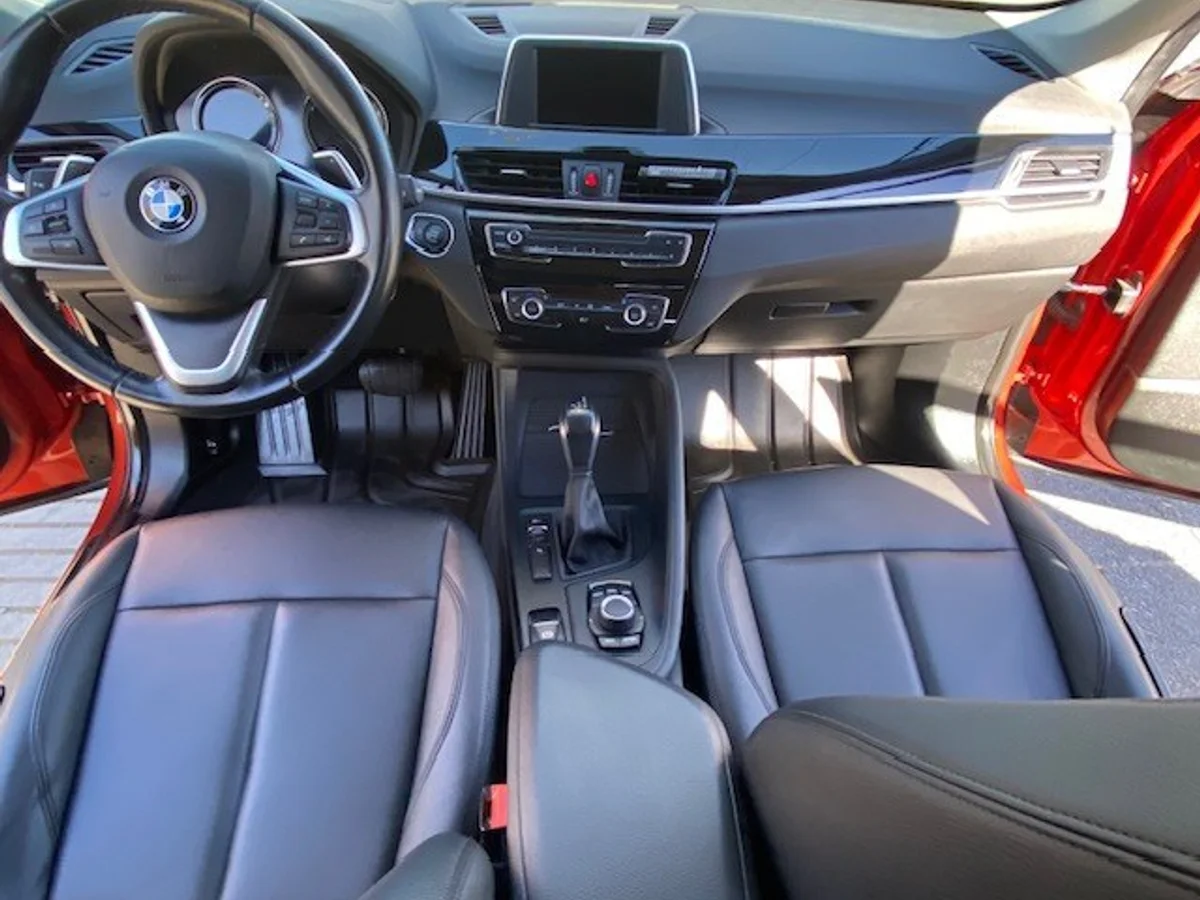 BMW X1 SDrive18D 2.0 AUT 2019 - Miniatura 20