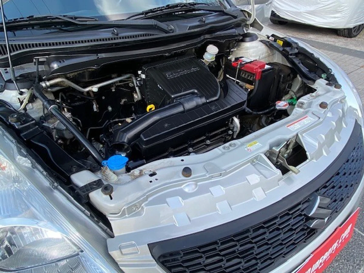 SUZUKI SWIFT GL 1.2 Aire 2018 - Miniatura 27