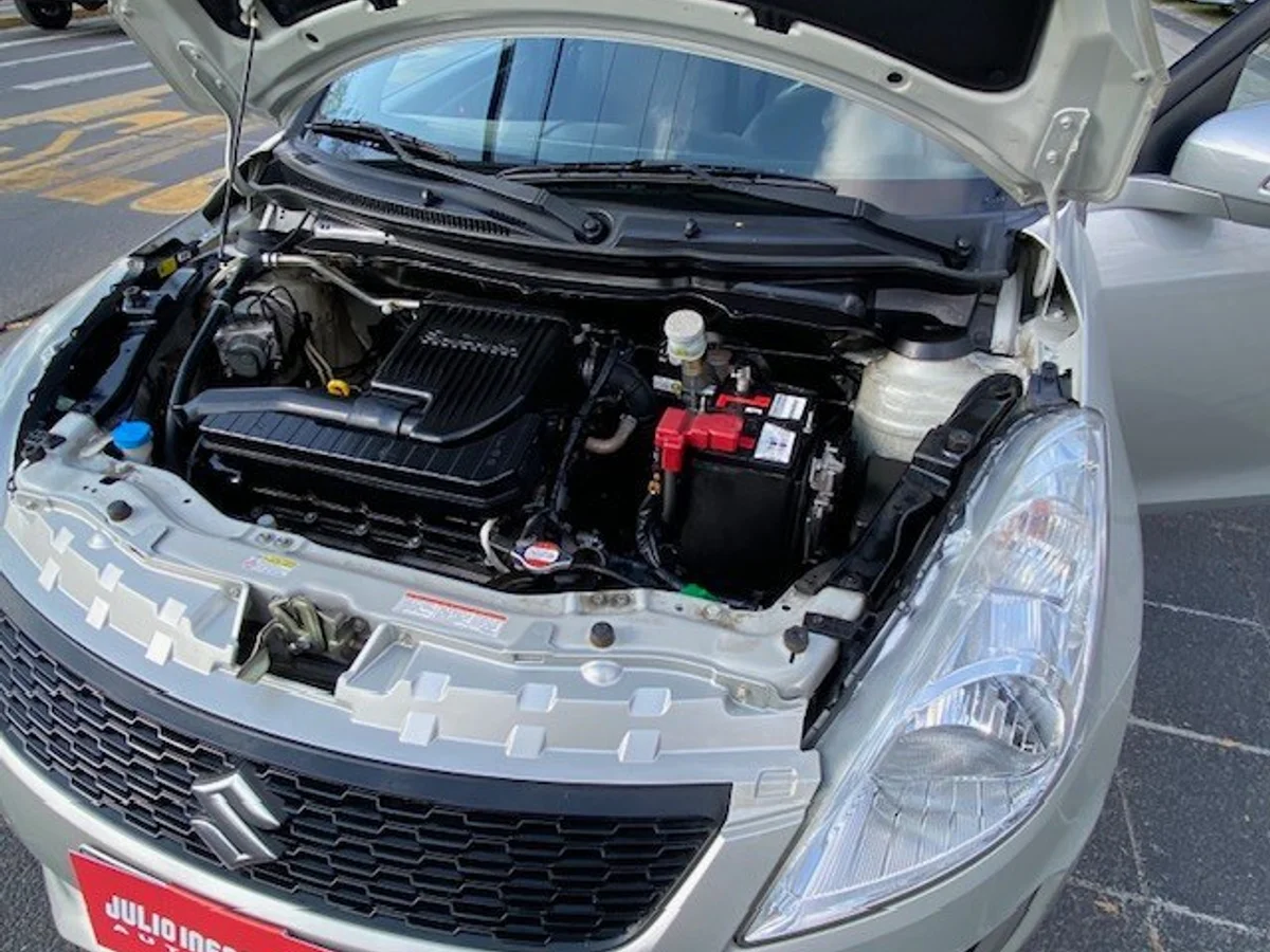 SUZUKI SWIFT GL 1.2 Aire 2018 - Miniatura 28