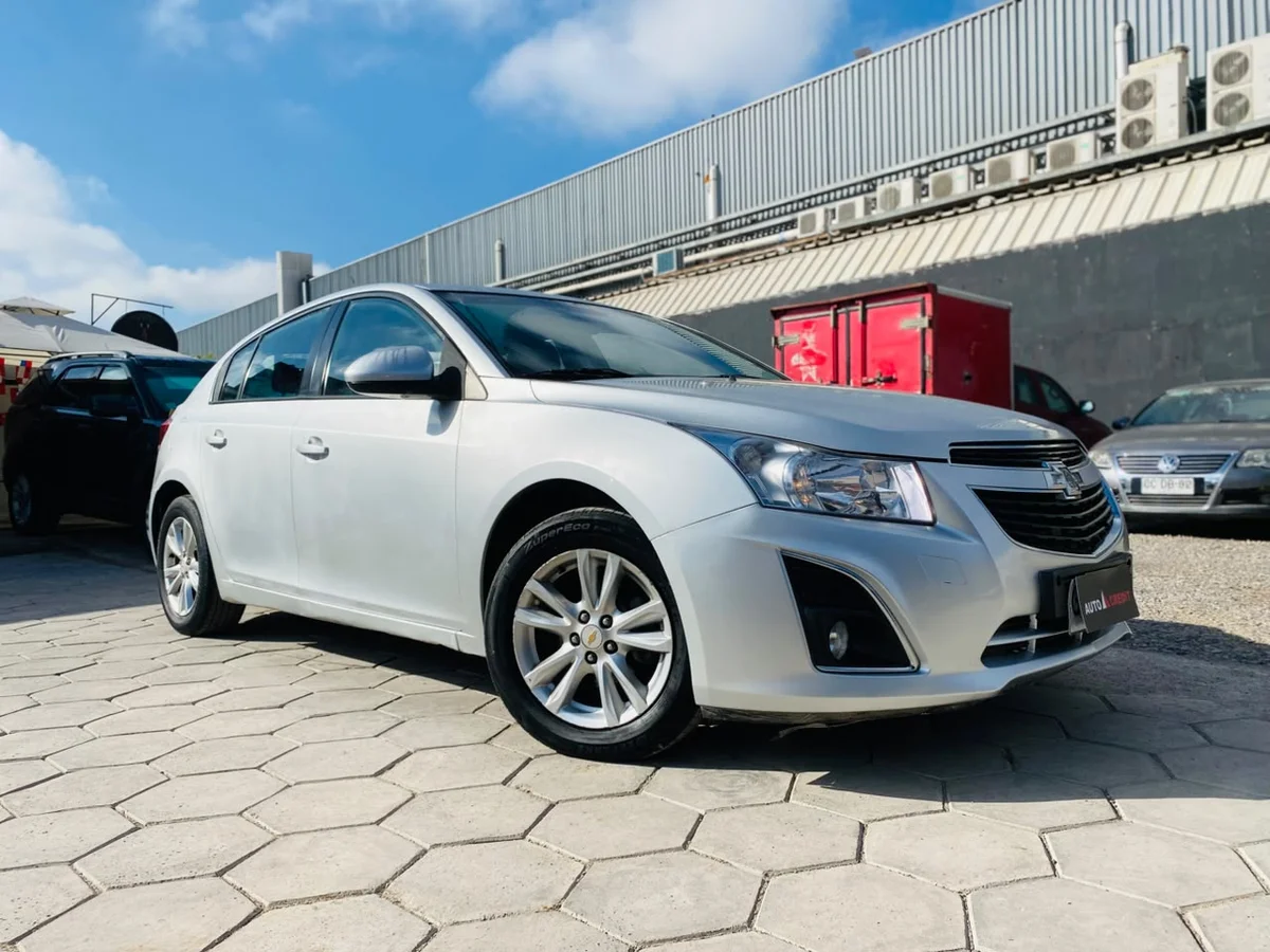 CHEVROLET CRUZE 1.8 LS AUTOMÁTICO HATCHBACK 2014