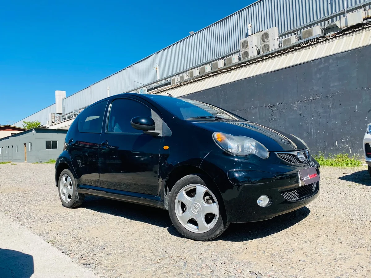 BYD FO GL 1.0 I 2015