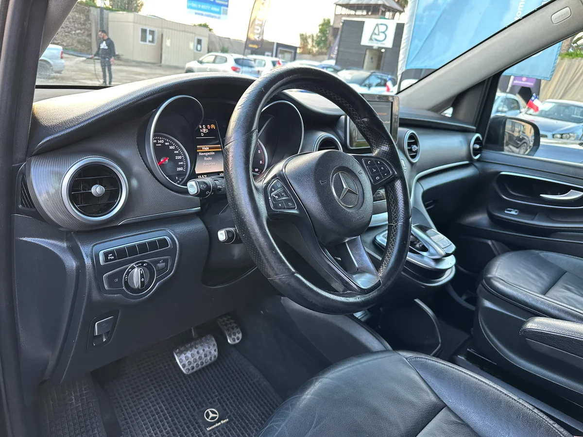 MERCEDES BENZ V 220 2.2 CDI AUT 2015 - Miniatura 15