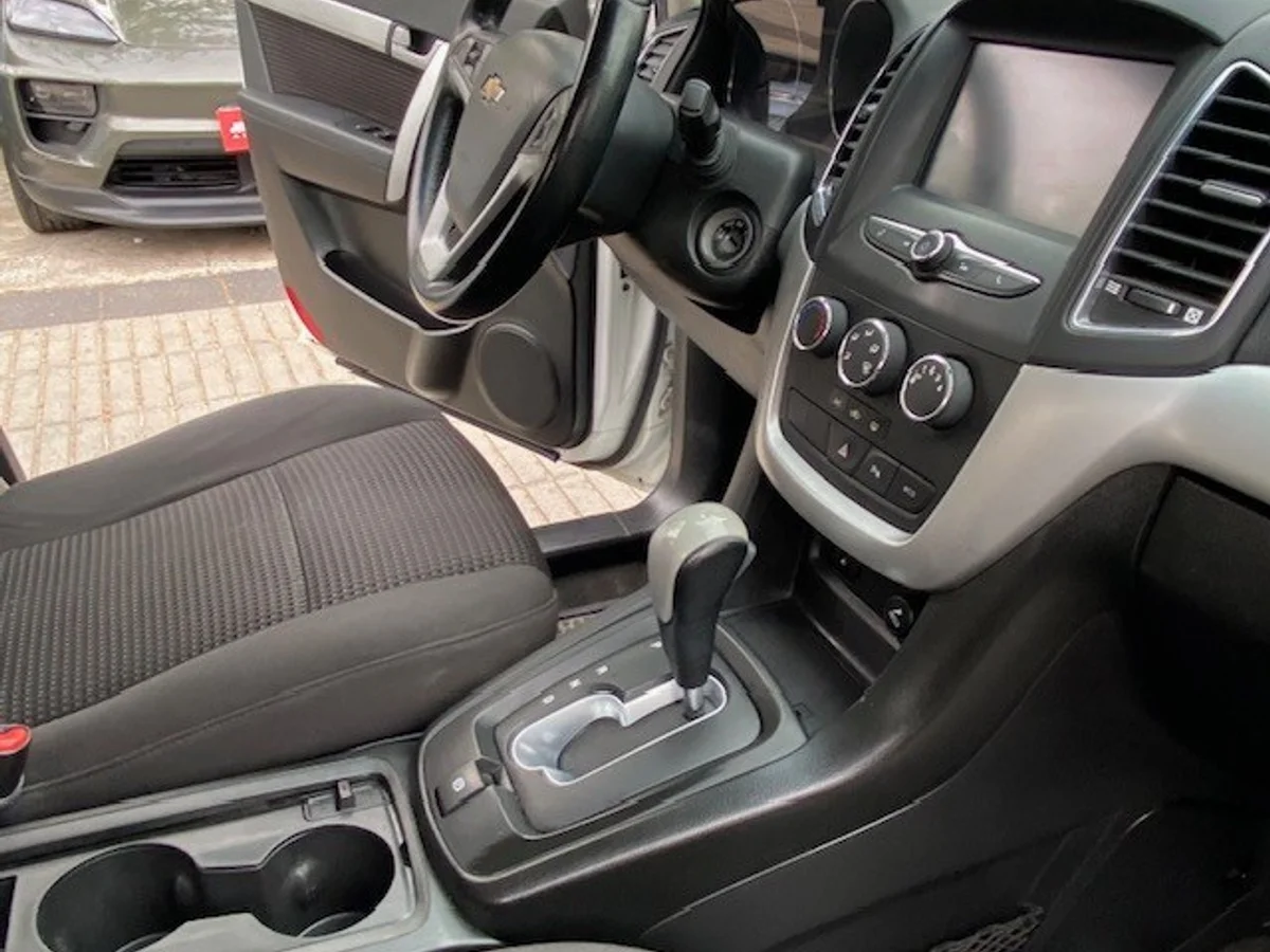 CHEVROLET CAPTIVA LS 2.4 3 Corridas 2016 - Miniatura 22
